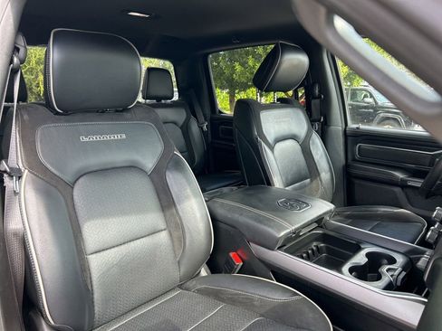Used 2024 RAM 1500 Laramie image 36