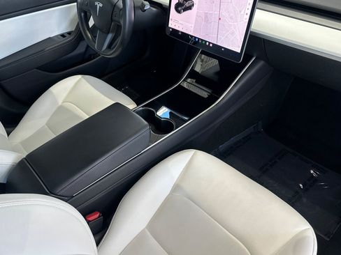 Used 2018 Tesla Model 3 Long Range AWD/4WD image 19