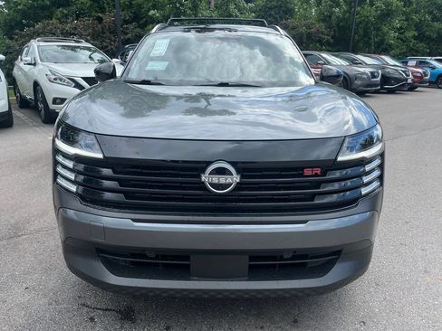 Used 2026 Nissan Kicks SR FWD image 34