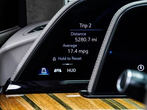 Used 2022 Cadillac Escalade Premium Luxury Platinum w/ Heavy-Duty Trailer Package image 36