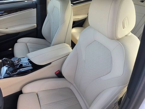Used 2021 BMW 540i w/ Convenience Package RWD image 10