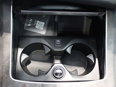 New 2026 BMW X5 xDrive50e image 17