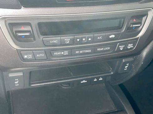 Used 2016 Honda Pilot EX-L image 19