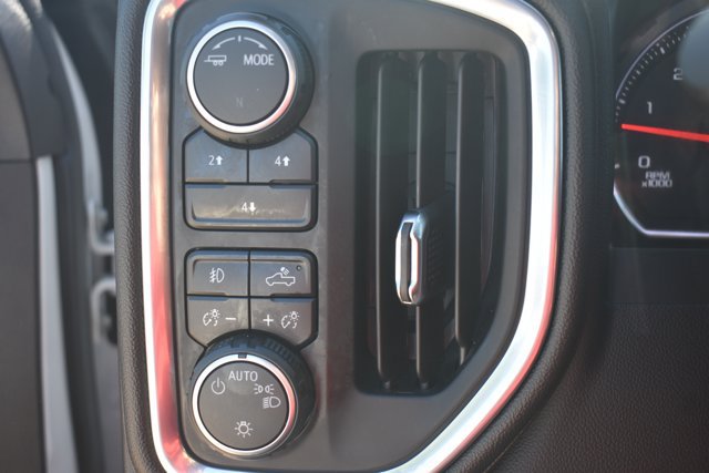 Used 2022 Chevrolet Silverado 3500 LT w/ Convenience Package AWD/4WD image 27
