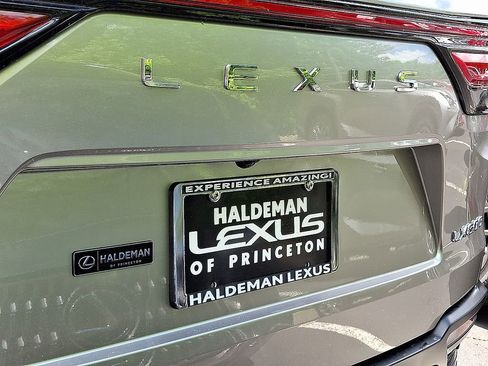 Used 2024 Lexus LX 600 F Sport AWD/4WD image 28