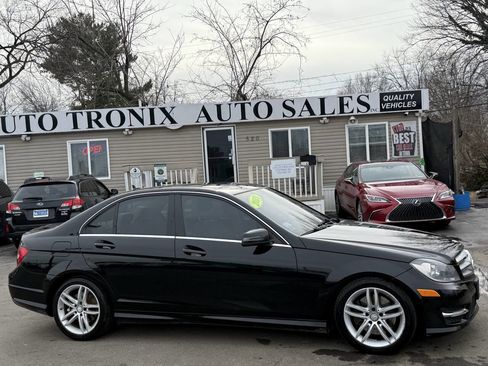 Used 2013 Mercedes-Benz C 300 4MATIC Sedan image 1