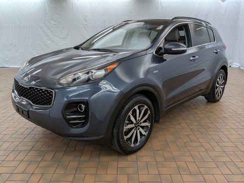 Used 2018 Kia Sportage EX w/ EX Premium Package image 3