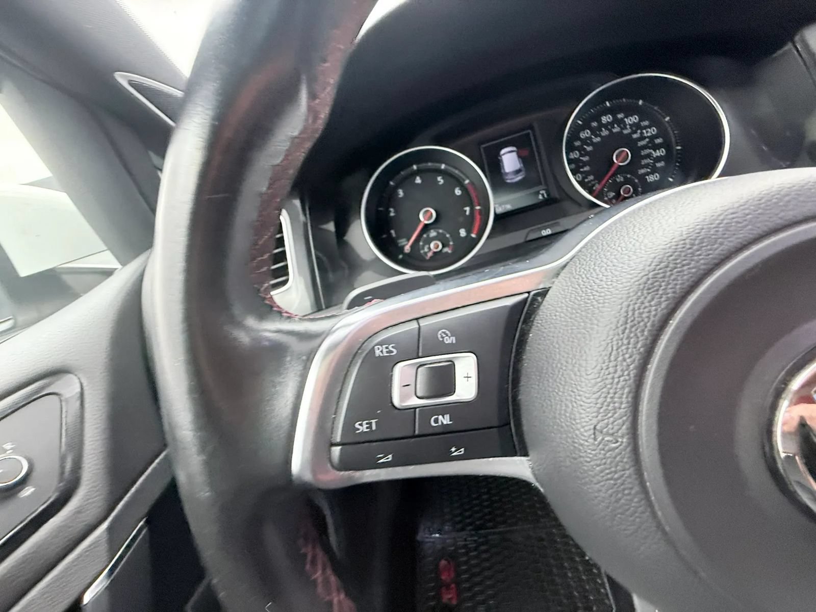 Used 2016 Volkswagen GTI Autobahn w/ Lighting Package (SEL) FWD image 18
