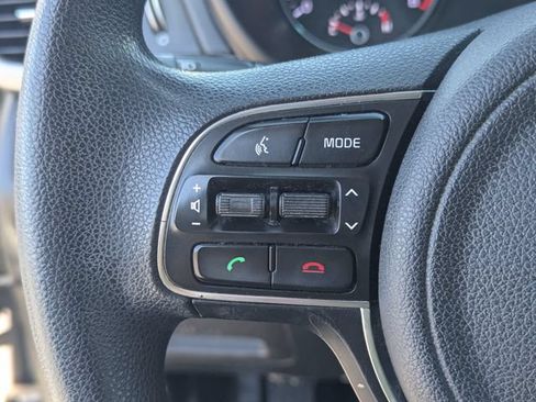 Used 2017 Kia Optima LX FWD image 21