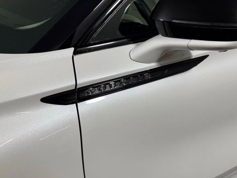 New 2026 Lincoln Corsair Premiere image 13