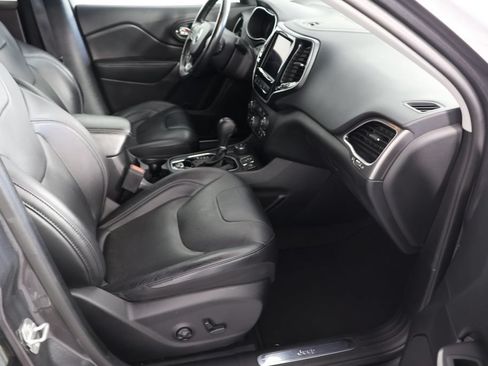 Used 2021 Jeep Cherokee Limited AWD/4WD image 24