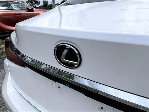 Used 2021 Lexus ES 350 w/ Premium Package image 31