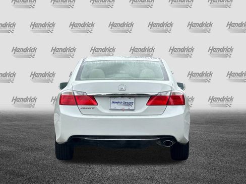 Used 2015 Honda Accord EX image 6
