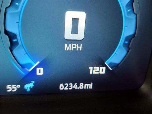 Used 2025 Ford Bronco Badlands image 35