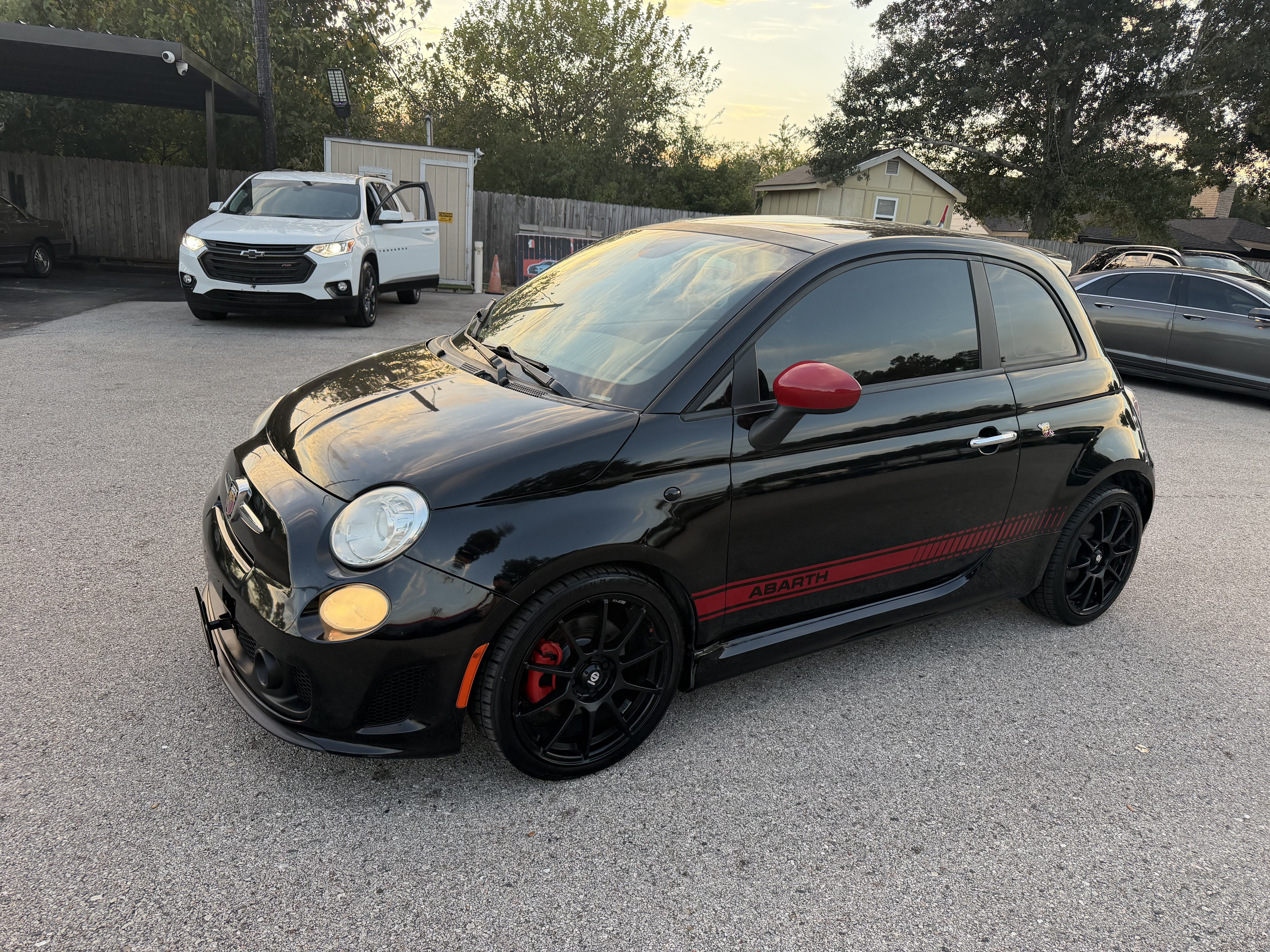 Used 2015 FIAT 500 Abarth w/ Beats Audio Package FWD image 3