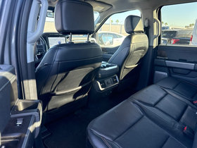 Used 2023 Ford F150 Lariat AWD/4WD image 10