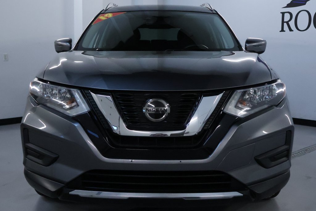 Used 2019 Nissan Rogue SV AWD/4WD image 3
