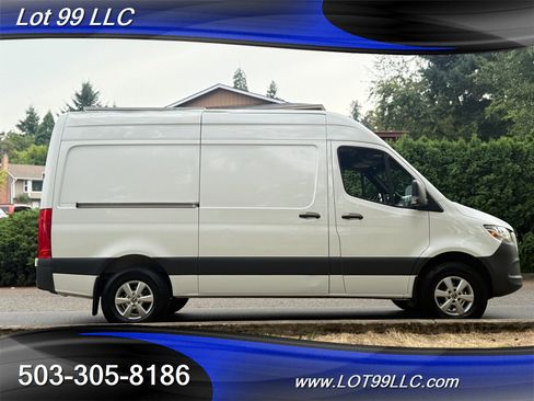 Used 2019 Mercedes-Benz Sprinter 144 w/ Premium Plus Package image 9