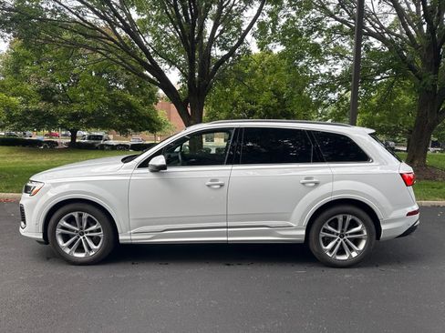 Used 2026 Audi Q7 3.0T Premium Plus w/ Premium Plus Package AWD/4WD image 2