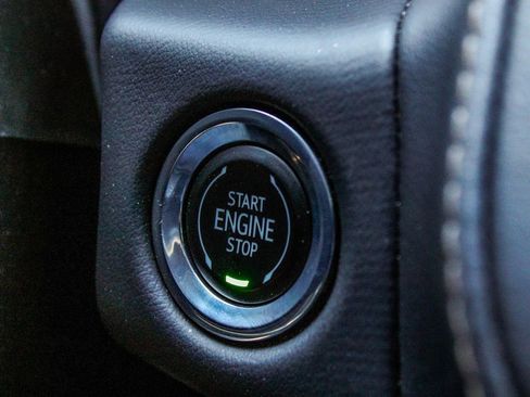 Used 2023 Chevrolet Tahoe High Country AWD/4WD image 30