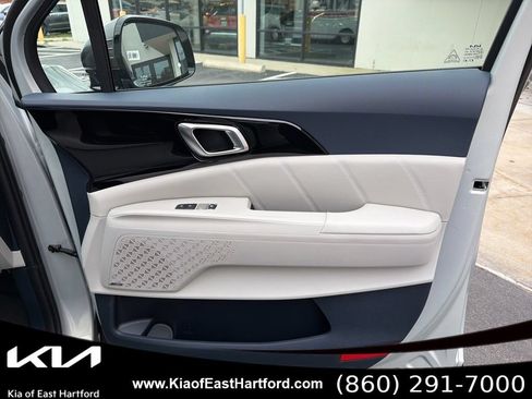 New 2026 Kia Carnival SX Prestige FWD image 14
