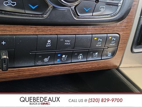 Used 2014 RAM 1500 Laramie w/ Convenience Group AWD/4WD image 22