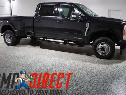 Used 2023 Ford F350 XLT AWD/4WD image 6