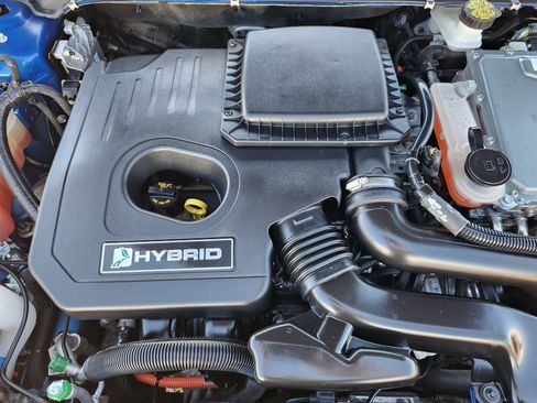 Used 2018 Ford Fusion SE FWD image 14
