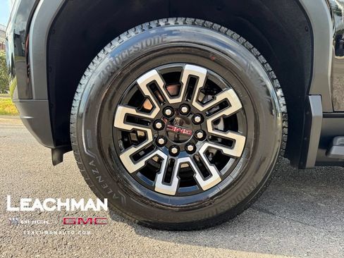 Certified 2026 GMC Sierra EV Elevation AWD/4WD image 8