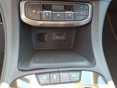 Certified 2023 GMC Acadia AT4 w/ Technology Package AWD/4WD image 29