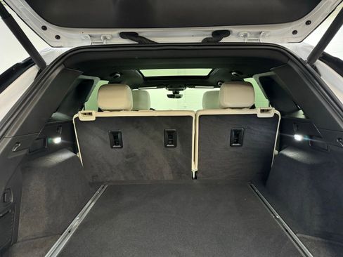 Used 2025 Cadillac XT5 Sportv w/ Technology Package image 33