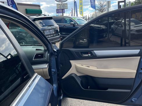 Used 2017 Subaru Legacy 2.5i Premium AWD/4WD image 11