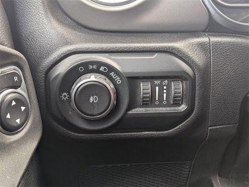 Certified 2021 Jeep Wrangler Unlimited Rubicon image 22