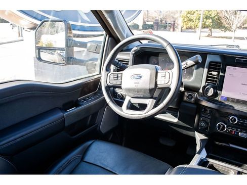 Used 2024 Ford F250 Lariat w/ Lariat Ultimate Package image 13