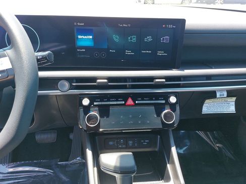 Certified 2025 Hyundai Santa Cruz SEL FWD image 21