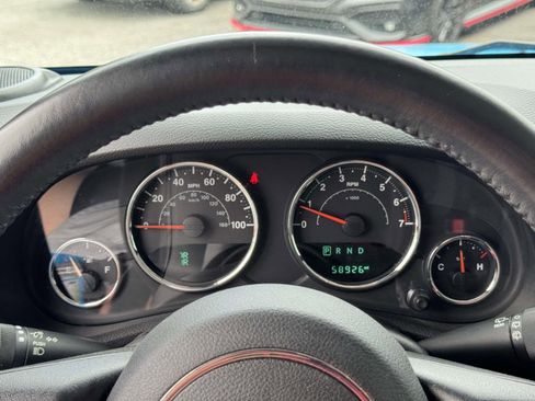 Used 2018 Jeep Wrangler Unlimited Sport S AWD/4WD image 27