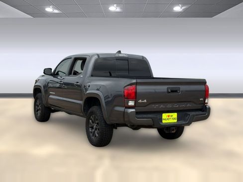 Used 2023 Toyota Tacoma SR5 w/ Technology Package AWD/4WD image 3