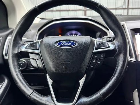 Used 2019 Ford Edge SEL w/ Equipment Group 201A image 21