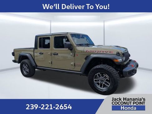 Used 2026 Jeep Gladiator Mojave AWD/4WD image 1