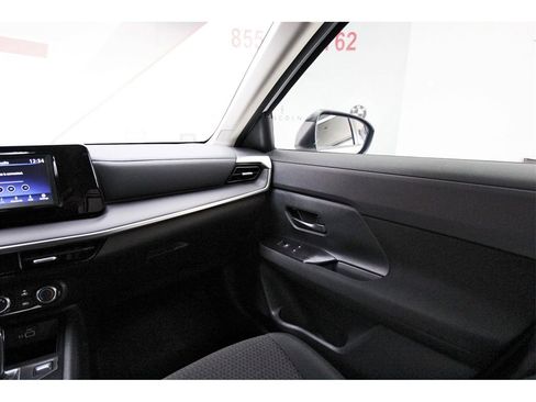 Certified 2025 Nissan Kicks S image 8