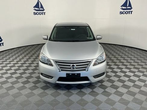 Used 2014 Nissan Sentra SV FWD image 2