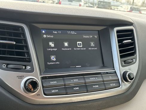 Used 2018 Hyundai Tucson SEL image 18