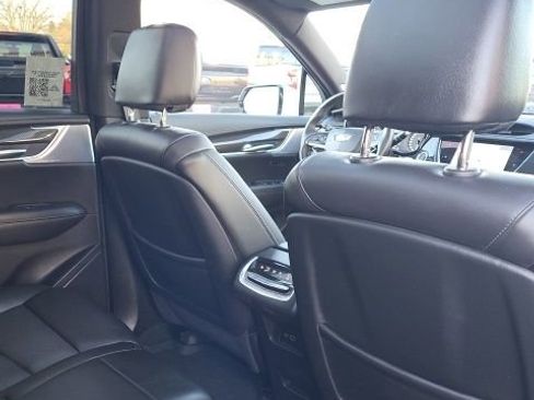 Used 2023 Cadillac XT6 Sport image 19