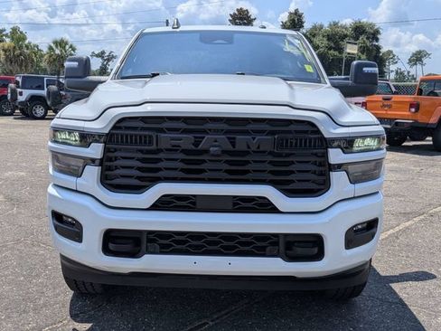Used 2025 RAM 2500 Big Horn AWD/4WD image 9