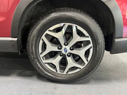 Used 2022 Subaru Forester Premium image 20
