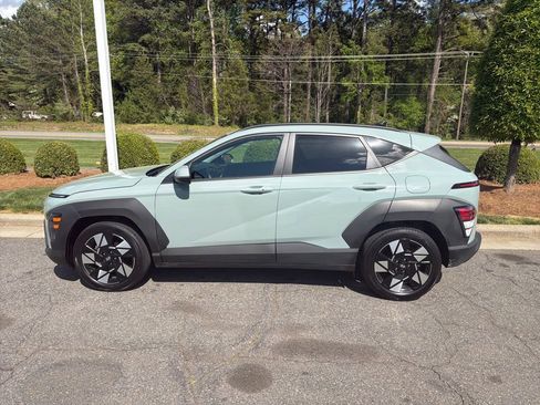 Used 2025 Hyundai Kona SEL image 7