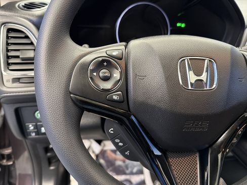 Used 2022 Honda HR-V EX image 15