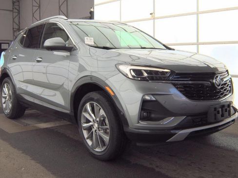 Certified 2023 Buick Encore GX Essence w/ Advanced Technology Package image 3