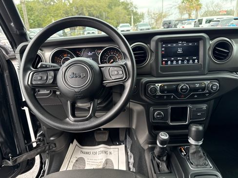 Used 2023 Jeep Wrangler Sport image 22