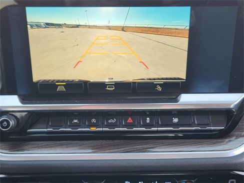 Used 2022 Chevrolet Silverado 1500 LT w/ Texas Edition Plus image 19